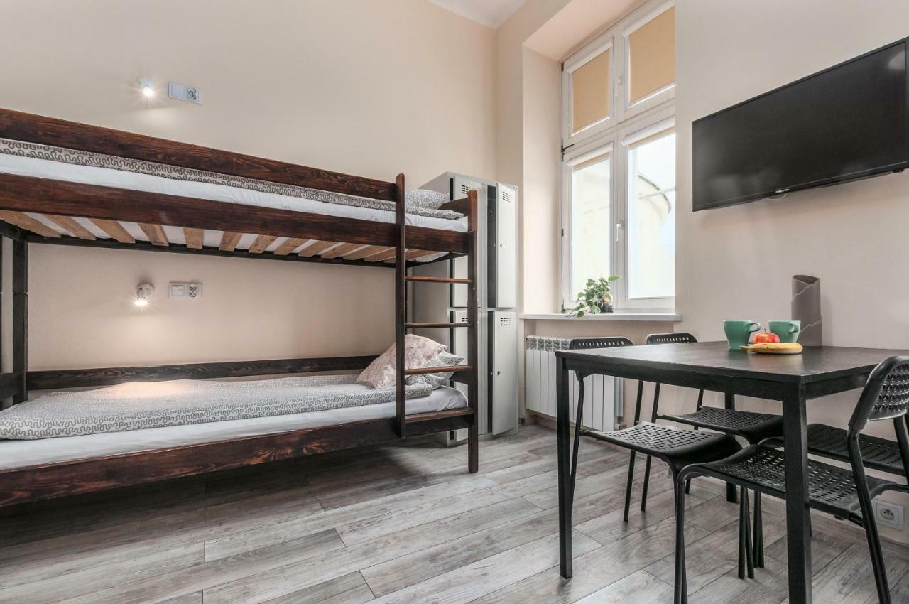 Puffa Hostel Lux ワルシャワ エクステリア 写真